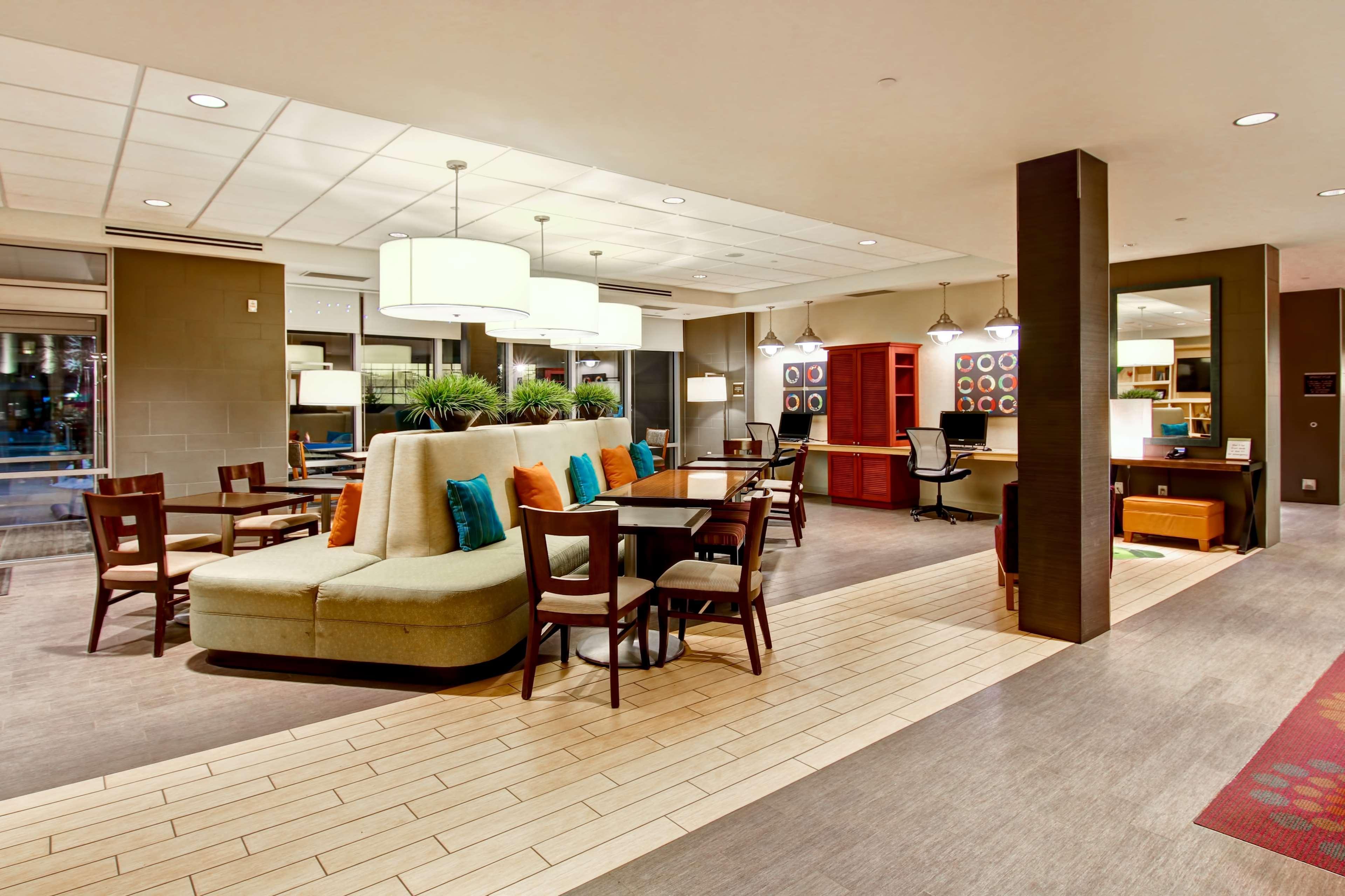 Home2 Suites By Hilton West Edmonton Dış mekan fotoğraf