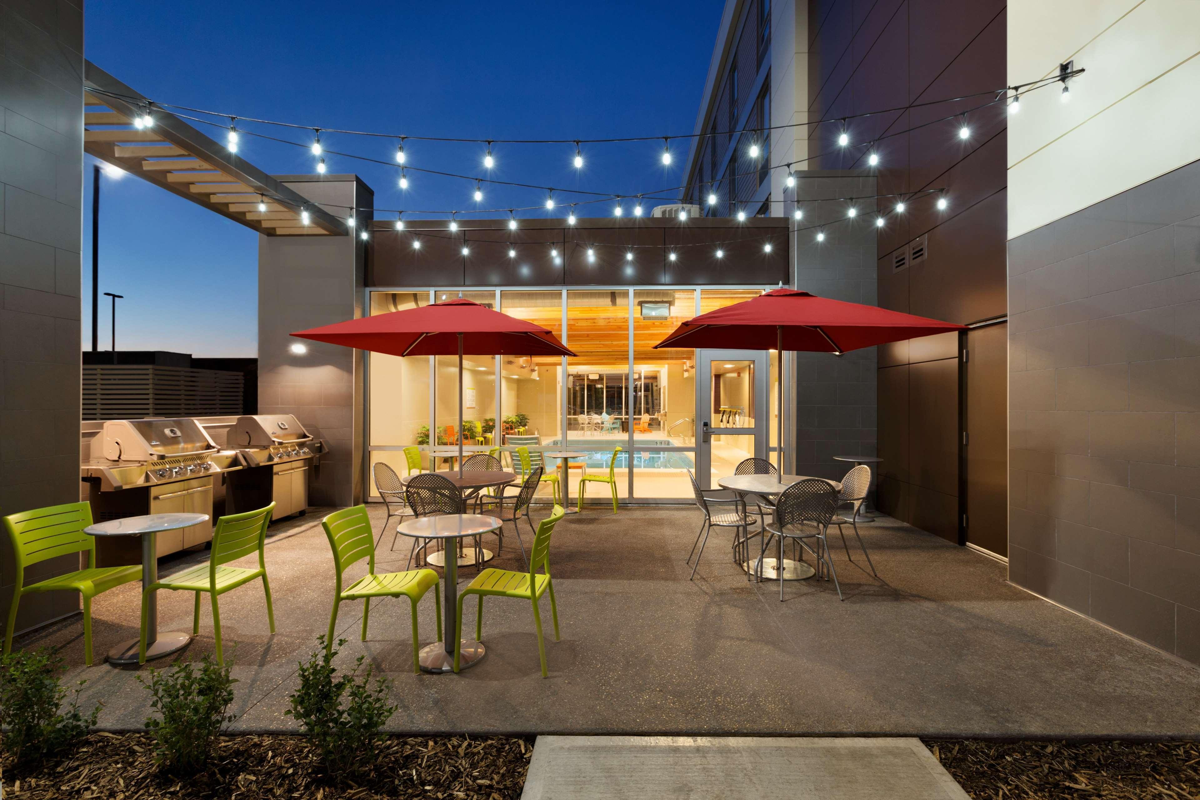 Home2 Suites By Hilton West Edmonton Dış mekan fotoğraf