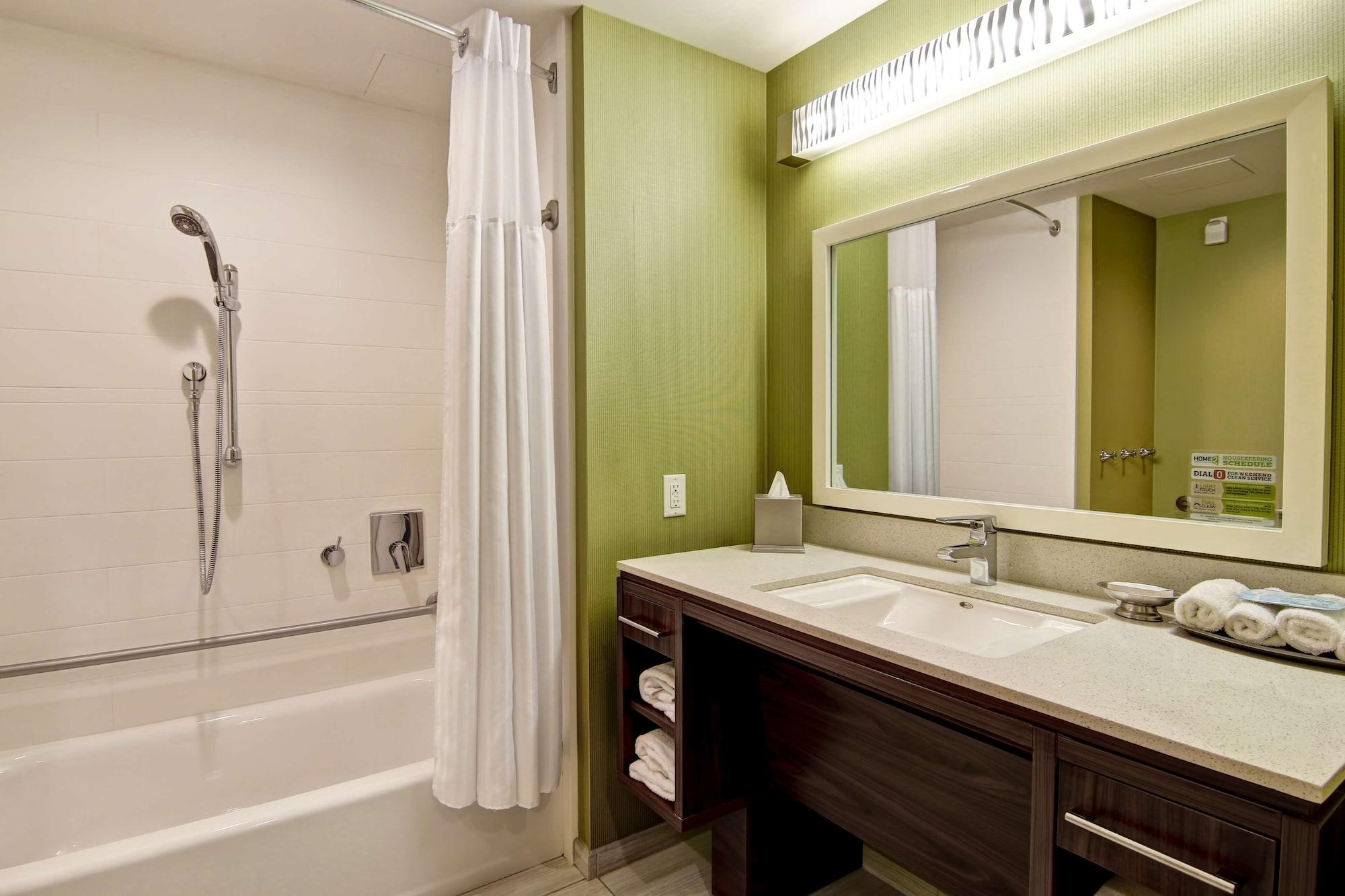 Home2 Suites By Hilton West Edmonton Dış mekan fotoğraf