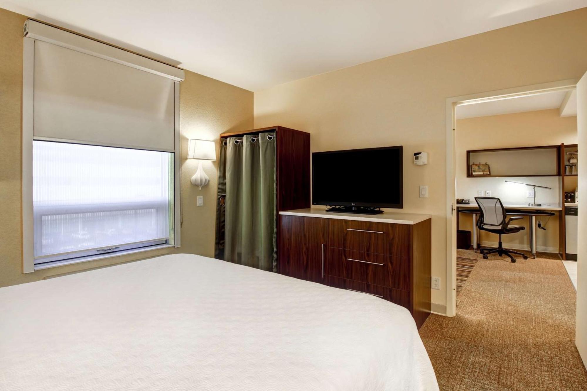 Home2 Suites By Hilton West Edmonton Dış mekan fotoğraf